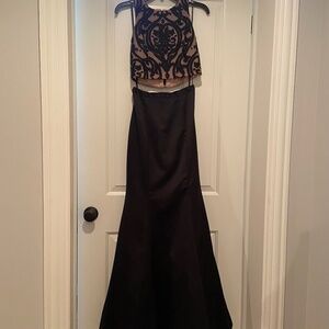 Prom/formal dress